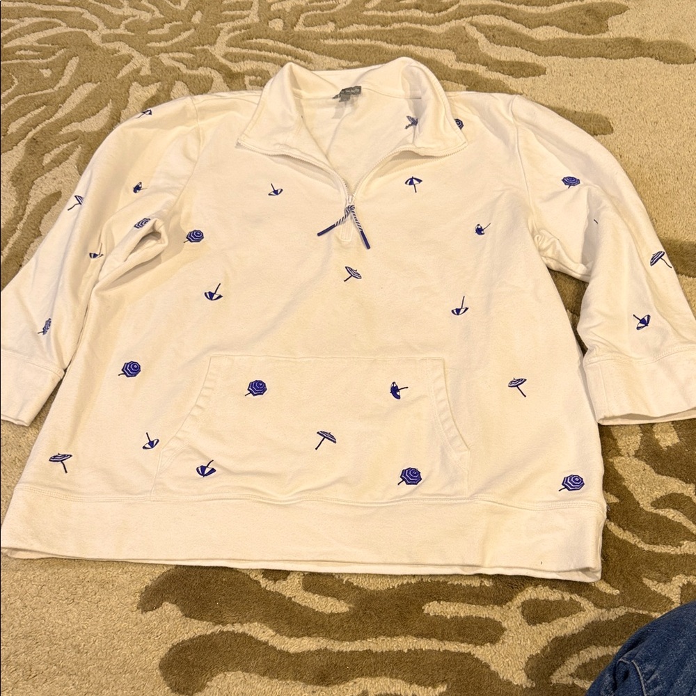 Talbots White Quarter-Zip Pullover with Blue beach umbrellas Embroidery size XL